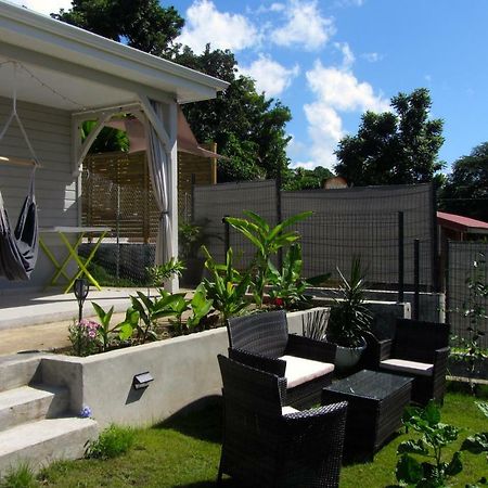 Or Bleu-Bungalow Volcan Soufriere-Vue Sur Mer Saint-Claude Exterior foto