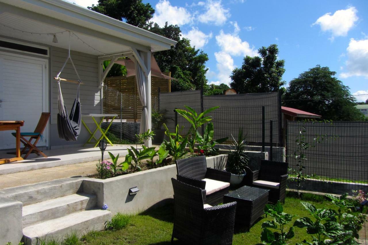 Or Bleu-Bungalow Volcan Soufriere-Vue Sur Mer Saint-Claude Exterior foto